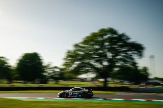 #8 - Ian Duggan / Tom Bradshaw - Toro Verde GT - Porsche 718 Cayman GT4 RS CS
 | SRO / JEP