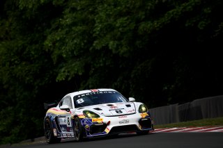 #8 - Ian Duggan / Tom Bradshaw - Toro Verde GT - Porsche 718 Cayman GT4 RS CS | SRO / JEP