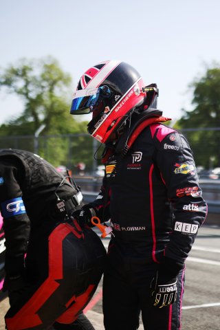 #9 - Martin Plowman - Paddock Motorsport - McLaren 720S GT3 Evo | SRO / JEP