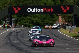#9 - Mark Smith / Martin Plowman - Paddock Motorsport - McLaren 720S GT3 Evo
 | SRO / JEP