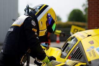 #90 - Marc Warren - Optimum Motorsport - McLaren 720S GT3 Evo
 | SRO / JEP