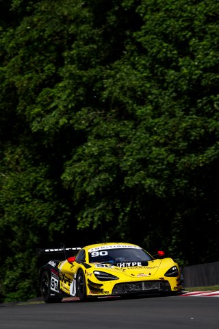 #90 - Marc Warren / Jack Brown - Optimum Motorsport - McLaren 720S GT3 Evo | SRO / JEP