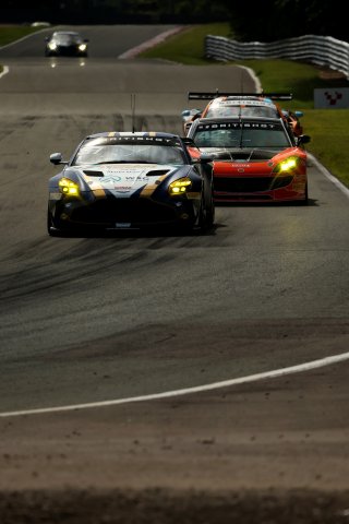 #97 - John Hartshorne / Ronan Pearson - Stratton Motorsport - Aston Martin Vantage AMR GT4 Evo | SRO / JEP