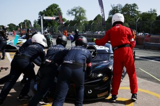 Mahiki Racing
 | SRO / JEP