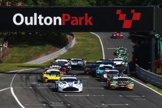 Start of Race 1
 | SRO / JEP