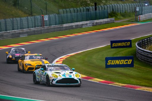 #27 - Daniel Lavery / Darren Turner - Grange Racing with FSR - Aston Martin Vantage AMR GT4 Evo | SRO / JEP