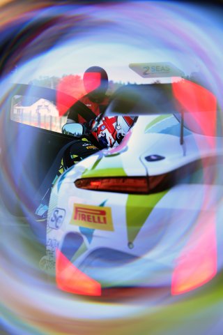 #27 - Daniel Lavery / Darren Turner - Grange Racing with FSR - Aston Martin Vantage AMR GT4 Evo | SRO \ JEP