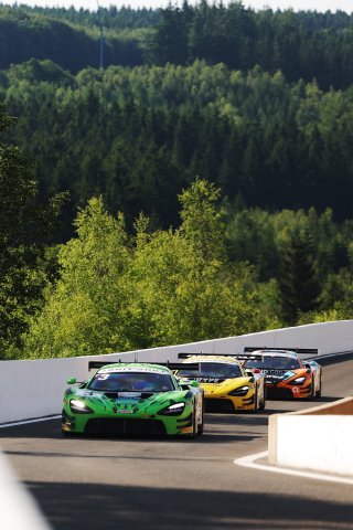 #3 - Mike Price / Callum Macleod - Optimum Motorsport - McLaren 720S GT3 Evo | SRO \ JEP