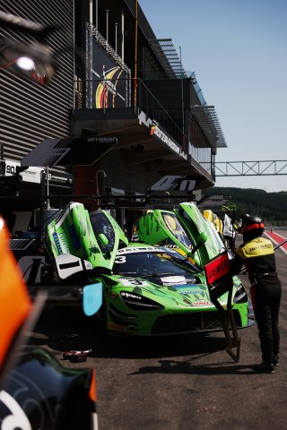 #3 - Mike Price / Callum Macleod - Optimum Motorsport - McLaren 720S GT3 Evo | SRO / JEP