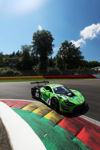 #3 - Mike Price / Callum Macleod - Optimum Motorsport - McLaren 720S GT3 Evo | SRO / JEP