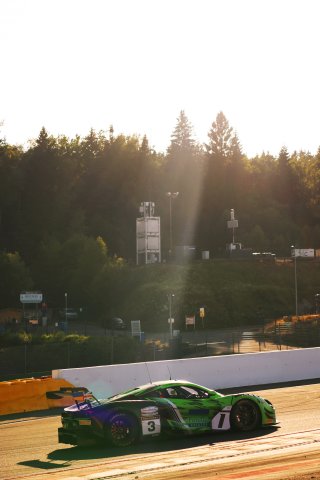 #3 - Mike Price / Callum Macleod - Optimum Motorsport - McLaren 720S GT3 Evo | SRO / JEP