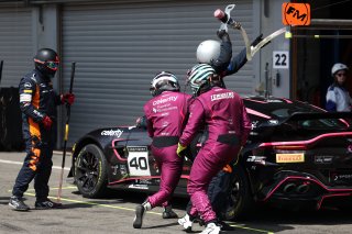 #40 - James Townsend / Joe Wheeler - Townsend Racing powered by Fox Motorsport - Aston Martin Vantage AMR GT4 Evo | SRO \ JEP