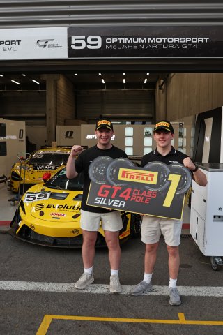 #59 - Mikey Porter / Josh Stanton - Optimum Motorsport - McLaren Artura GT4 | SRO / JEP