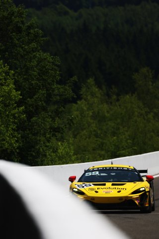 #59 - Luca Hopkinson / Josh Stanton - Optimum Motorsport - McLaren Artura GT4
 | SRO \ JEP
