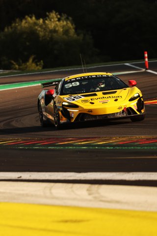 #59 - Mikey Porter / Josh Stanton - Optimum Motorsport - McLaren Artura GT4 | SRO / JEP