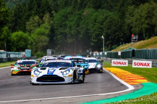 #7 - Andrew Howard / Ross Gunn - Beechdean Motorsport Ltd - Aston Martin Vantage AMR GT3 Evo | SRO \ JEP
