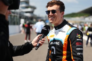 #77 - Ben Barnicoat - Optimum Motorsport - McLaren 720S GT3 Evo | SRO / JEP