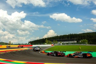 #77 - Morgan Tillbrook / Ben Barnicoat - Optimum Motorsport - McLaren 720S GT3 Evo | SRO / JEP