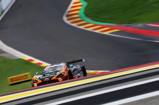#77 - Morgan Tillbrook / Ben Barnicoat - Optimum Motorsport - McLaren 720S GT3 Evo | SRO \ JEP