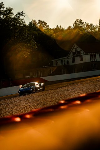 #84 - Revie Lake / Blake Angliss - Paddock Motorsport - McLaren Artura GT4 | SRO / JEP