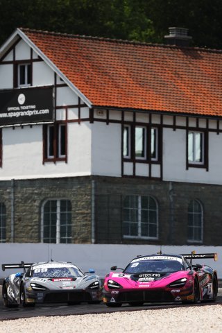 #9 - Mark Smith / Martin Plowman - Paddock Motorsport - McLaren 720S GT3 Evo | SRO \ JEP