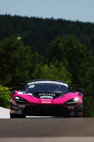 #9 - Mark Smith / Martin Plowman - Paddock Motorsport - McLaren 720S GT3 Evo
 | SRO \ JEP