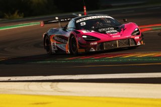 #9 - Mark Smith / Martin Plowman - Paddock Motorsport - McLaren 720S GT3 Evo | SRO / JEP