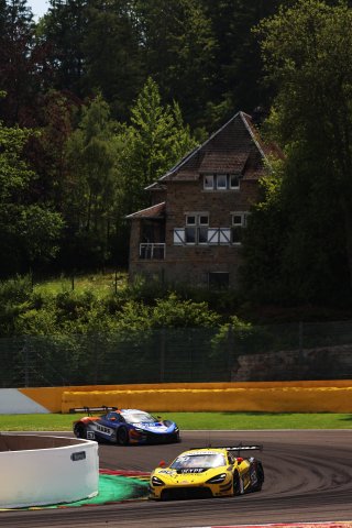 #90 - Marc Warren / Jack Brown - Optimum Motorsport - McLaren 720S GT3 Evo | SRO \ JEP