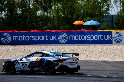 #97 - John Hartshorne / Ronan Pearson - GBR Stratton Motorsport - Aston Martin Vantage AMR GT4 Evo | SRO / JEP