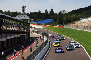#67 - Simon Orange / Marcus Clutton - Orange Racing by JMH - McLaren 720S GT3 Evo Leads Race Start | SRO \ JEP