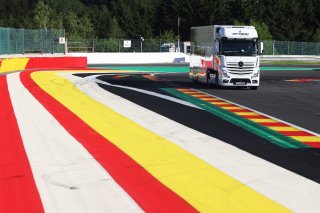 Trucks arriving at Spa-Francorchamps | SRO / JEP