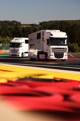 Trucks arriving at Spa-Francorchamps | SRO / JEP