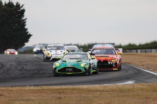 #21 - Will Orton / Jessica Hawkins - MK Racing - Aston Martin Vantage AMR GT4 Evo | SRO / JEP