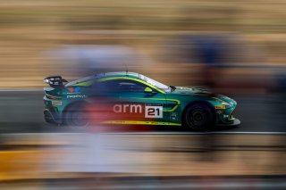 #21 - Will Orton / Jessica Hawkins - MK Racing - Aston Martin Vantage AMR GT4 Evo | SRO / JEP