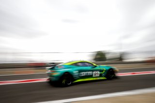 #21 - Will Orton / Jessica Hawkins - MK Racing - Aston Martin Vantage AMR GT4 Evo | SRO / JEP