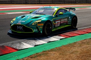 #21 - Will Orton / Jessica Hawkins - MK Racing - Aston Martin Vantage AMR GT4 Evo | SRO / JEP