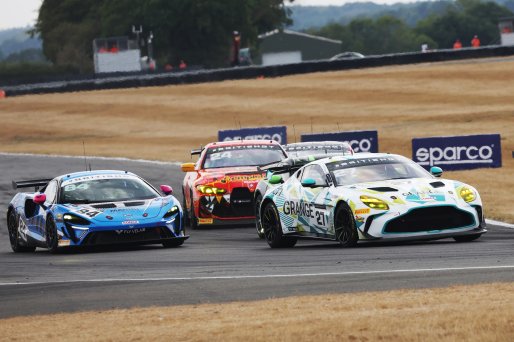 #27 - Daniel Lavery / Darren Turner - Grange Racing with FSR - Aston Martin Vantage AMR GT4 Evo | SRO / JEP