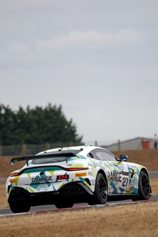 #27 - Daniel Lavery / Darren Turner - Grange Racing with FSR - Aston Martin Vantage AMR GT4 Evo | SRO / JEP