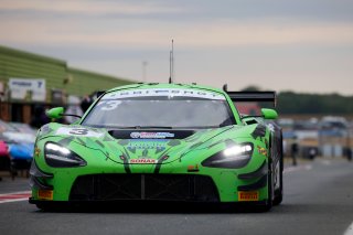 #3 - Mike Price / Callum Macleod - Optimum Motorsport - McLaren 720S GT3 Evo | SRO / JEP
