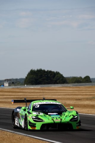 #3 - Mike Price / Callum Macleod - Optimum Motorsport - McLaren 720S GT3 Evo | SRO / JEP