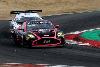 #40 - James Townsend / Joe Wheeler - Townsend Racing powered by Fox Motorsport - Aston Martin Vantage AMR GT4 Evo | SRO / JEP