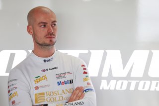 #59 - George Gamble - Optimum Motorsport - McLaren Artura GT4 | SRO / JEP
