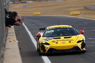 #59 - Josh Stanton / George Gamble - Optimum Motorsport - McLaren Artura GT4 | SRO / JEP