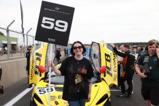 #59 - Josh Stanton / George Gamble - Optimum Motorsport - McLaren Artura GT4 | SRO / JEP