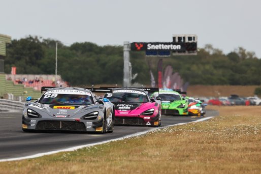 #69 - Steven Lake / Luke Garlick - Orange Racing by JMH - McLaren 720S GT3 Evo | SRO / JEP
