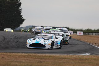 #7 - Andrew Howard / Ross Gunn - Beechdean Motorsport Ltd - Aston Martin Vantage AMR GT3 Evo | SRO / JEP