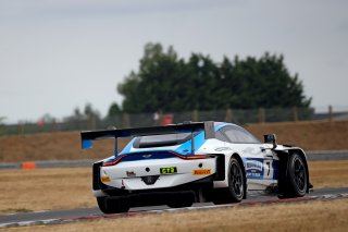 #7 - Andrew Howard / Ross Gunn - Beechdean Motorsport Ltd - Aston Martin Vantage AMR GT3 Evo | SRO / JEP