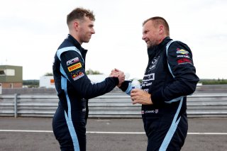 #7 - Andrew Howard / Ross Gunn - Beechdean Motorsport Ltd - Aston Martin Vantage AMR GT3 Evo | SRO / JEP