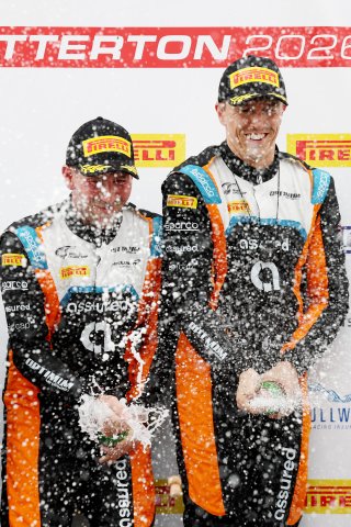 #77 - Morgan Tillbrook / Ben Barnicoat - Optimum Motorsport - McLaren 720S GT3 Evo | SRO / JEP