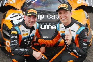 #77 - Morgan Tillbrook / Ben Barnicoat - Optimum Motorsport - McLaren 720S GT3 Evo | SRO / JEP